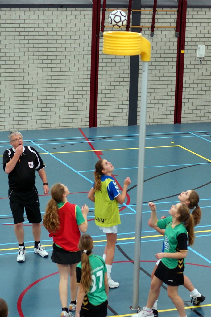 Korfbal B3  22 december-000.jpg